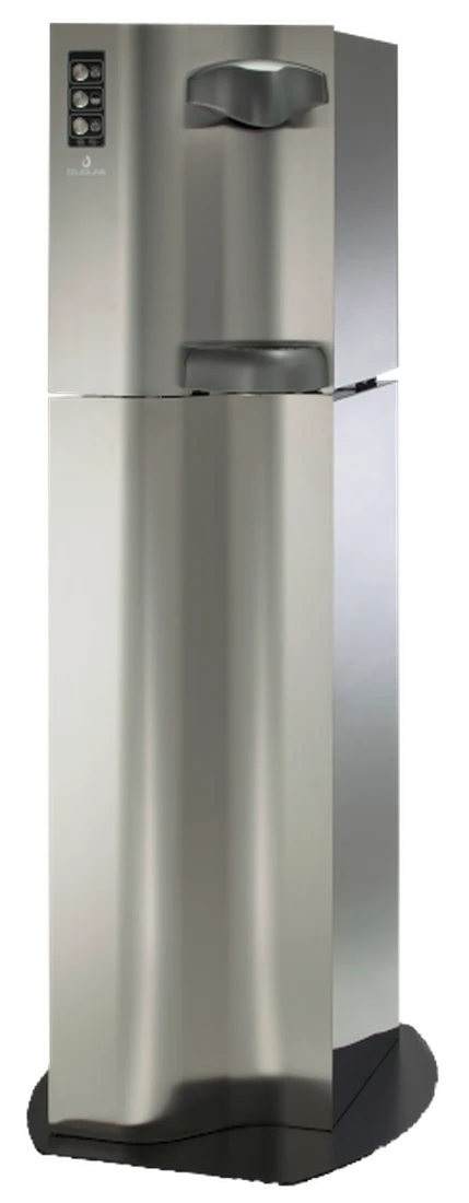 Wave 60 Fizz auf dem kurvigen Unterschrank, freigestellt
